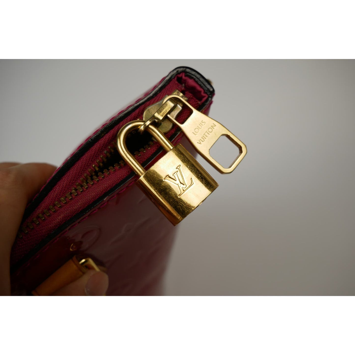 Louis Vuitton Monogram Montebello PM Hand Shoulder bag