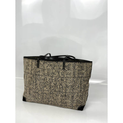 Fendi Grained Tote Shoulder Bag